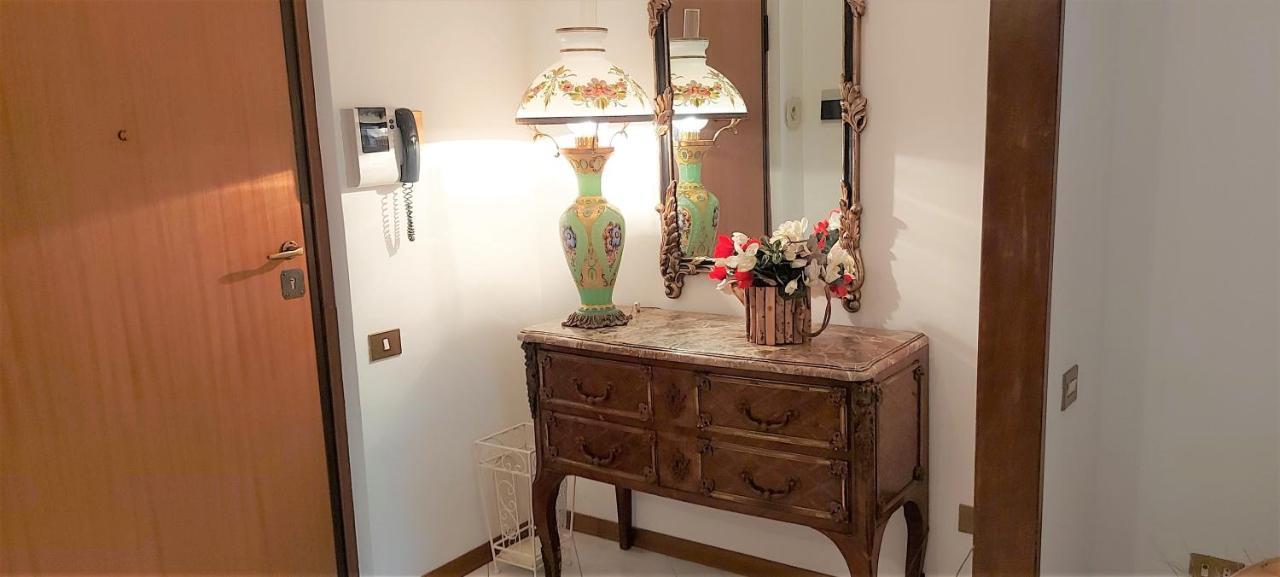 Appartement La Casa Di Bambi à Rome Extérieur photo